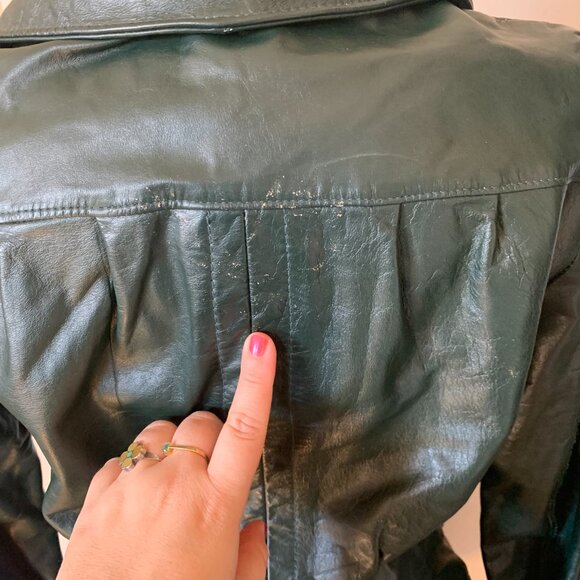 VTG Dark Green Genuine Leather Coat Jacket Sz S Fitted Pockets Unlined *Flawed* - Picture 4 of 8